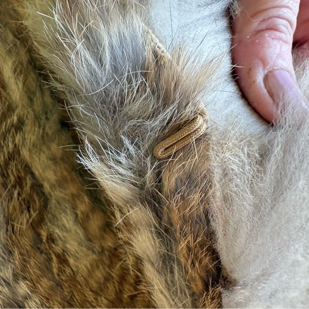 Hope 1967 vintage rabbit fur vest with pockets and front fasteners M/L - Picture 16 of 16